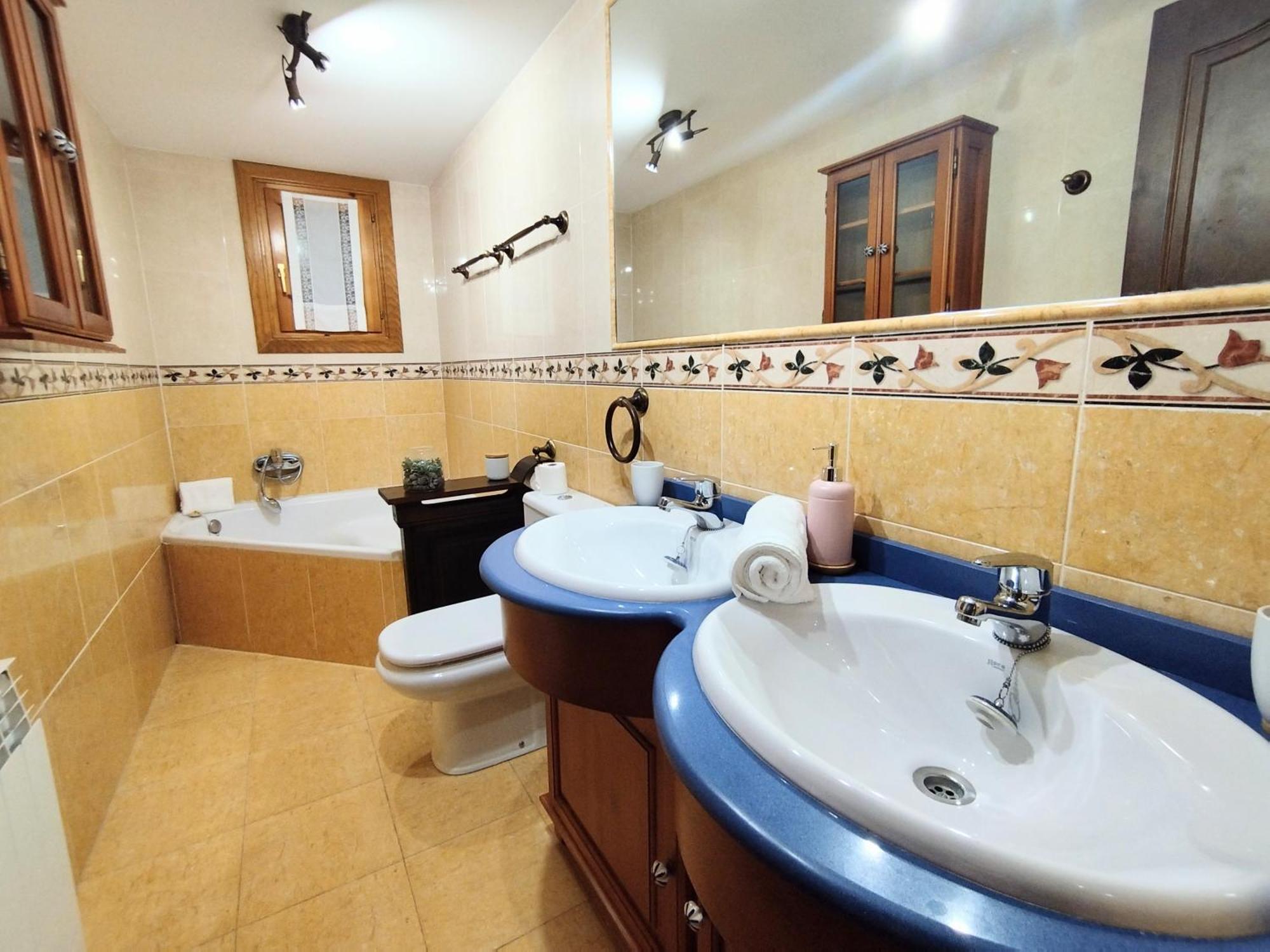 Check-In Casas Cumbre De Benasque Apartman Eriste Kültér fotó