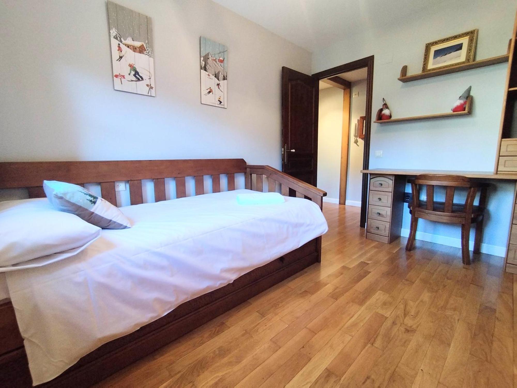 Check-In Casas Cumbre De Benasque Apartman Eriste Kültér fotó